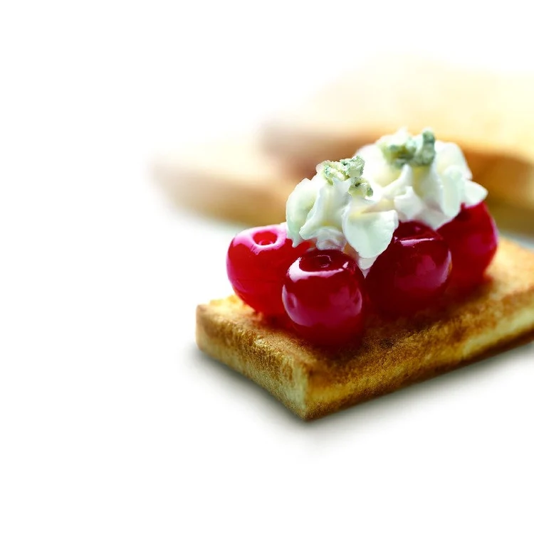 Blue Cheese Mousse with Cherries & Brioche made with MOSA chargers
