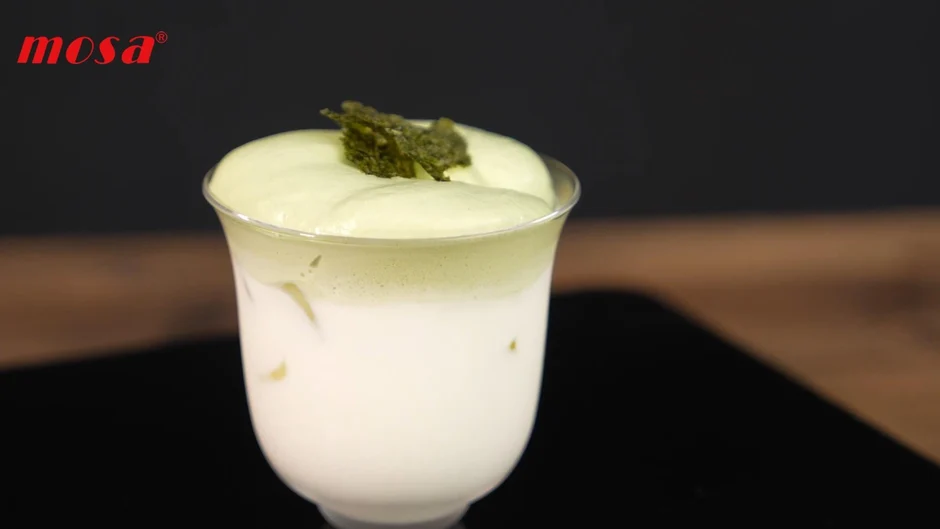 Matcha Longjing Milk Tea with Seaweed Topping made with MOSA chargers